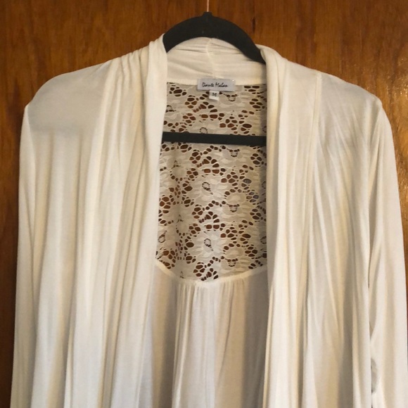Long sleeve flowing white cardigan - Picture 2 of 3